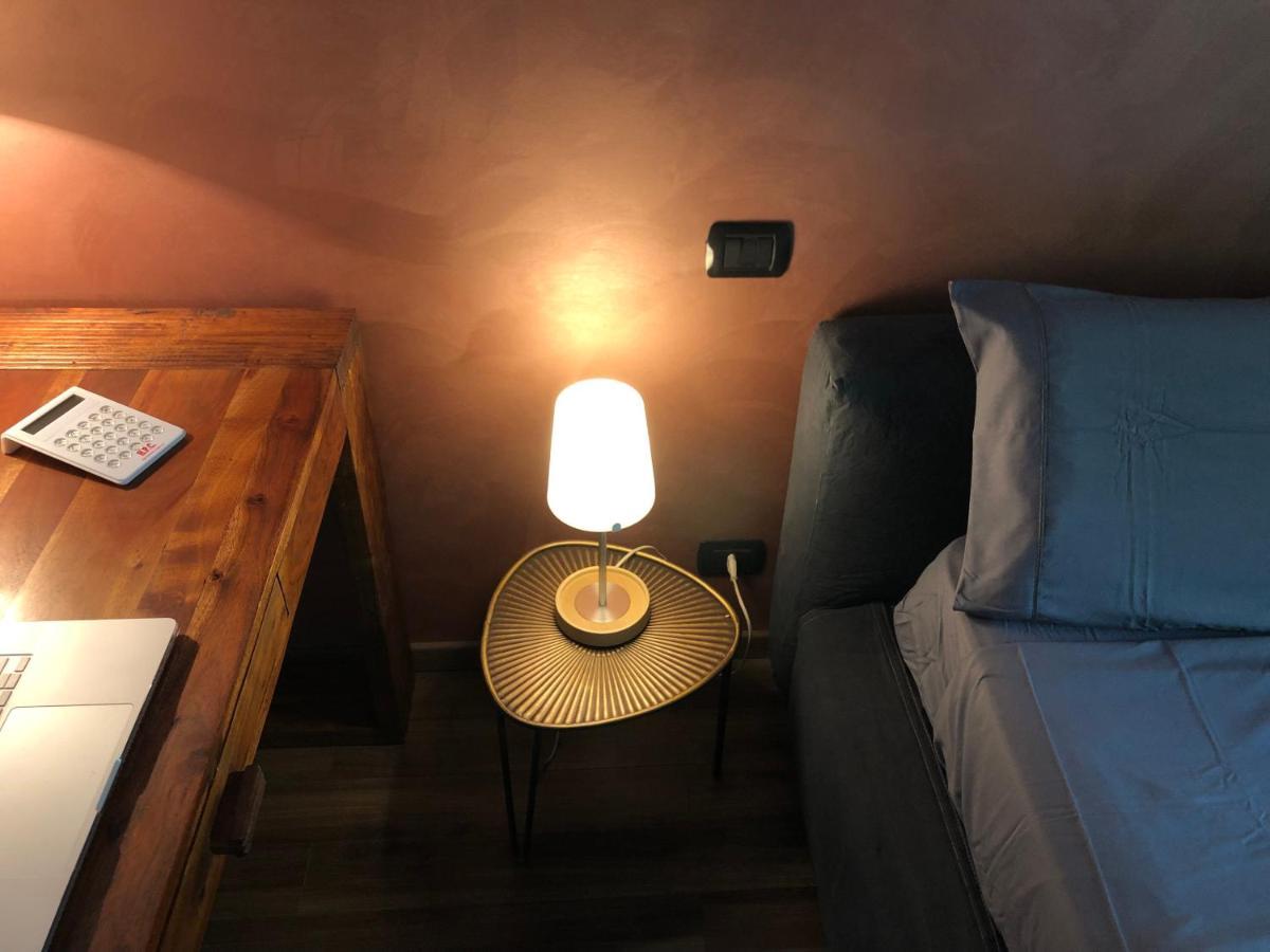 Casa Toret: Bilocale Luminoso E Moderno, Ben Attrezzata Turin Bagian luar foto
